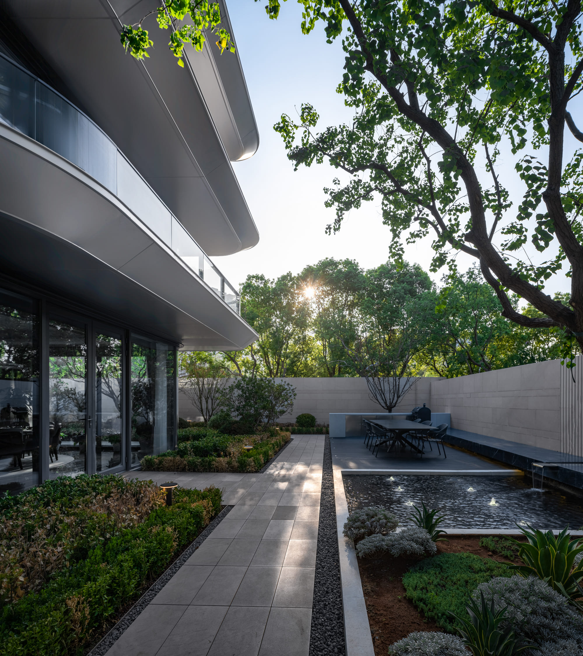 18_ 双拼洋房花园 Twin Villa Garden ©泠城摄影 shiromio studio.jpg