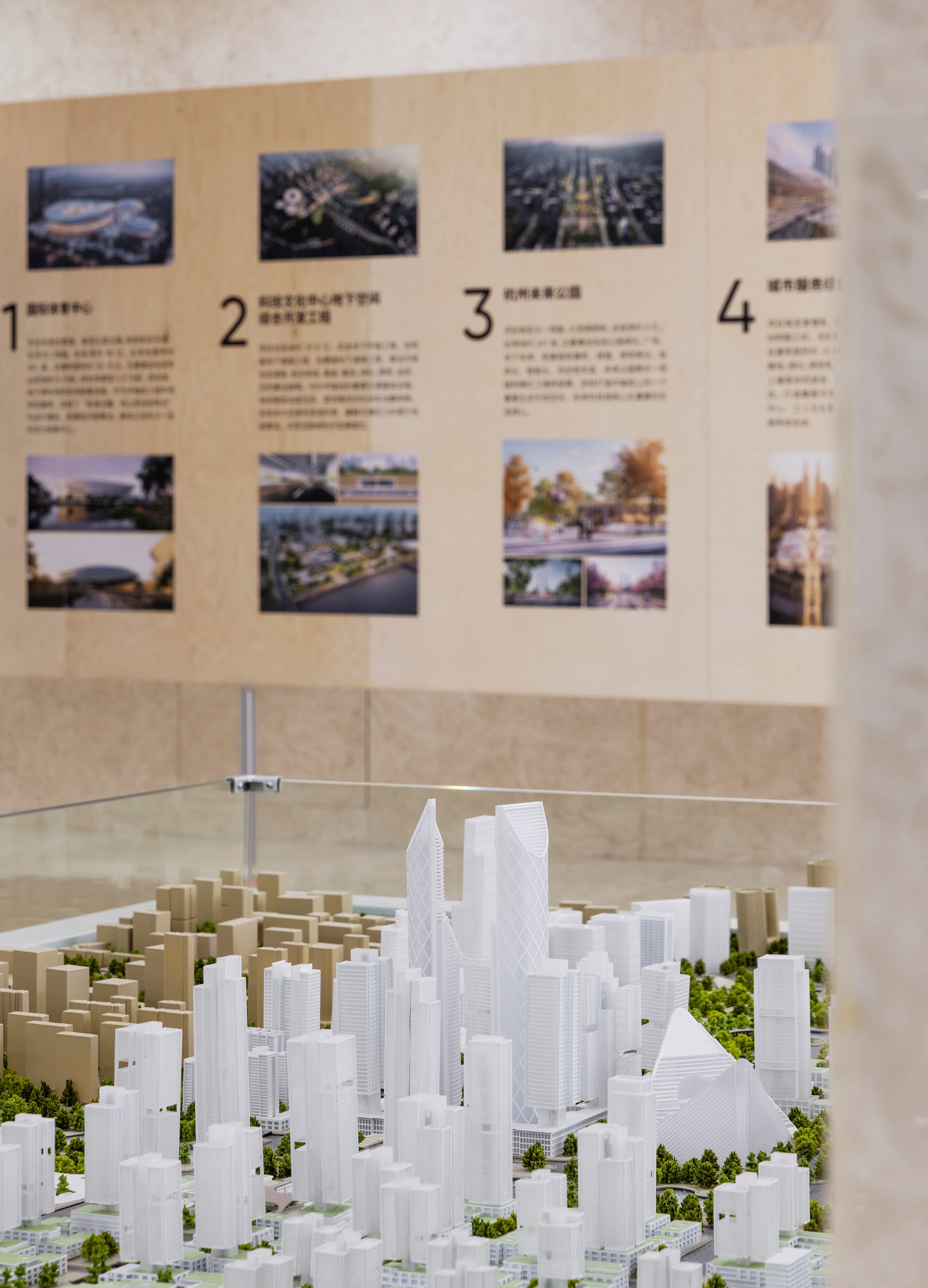图33 “城市纪实”展览，“Yuhang Compilation” exhibition © Daily建筑摄影.jpg