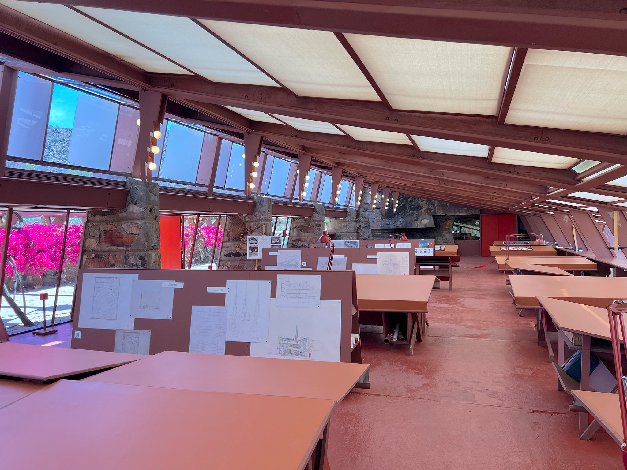 1764320548125057lXmX.jpg 工作室©Lucas Rios Giordano.jpg