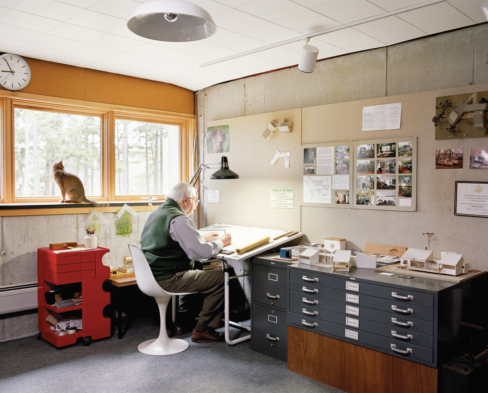 1764321341187029vmlQ.jpg 工作室©Mark Mahaney.jpg