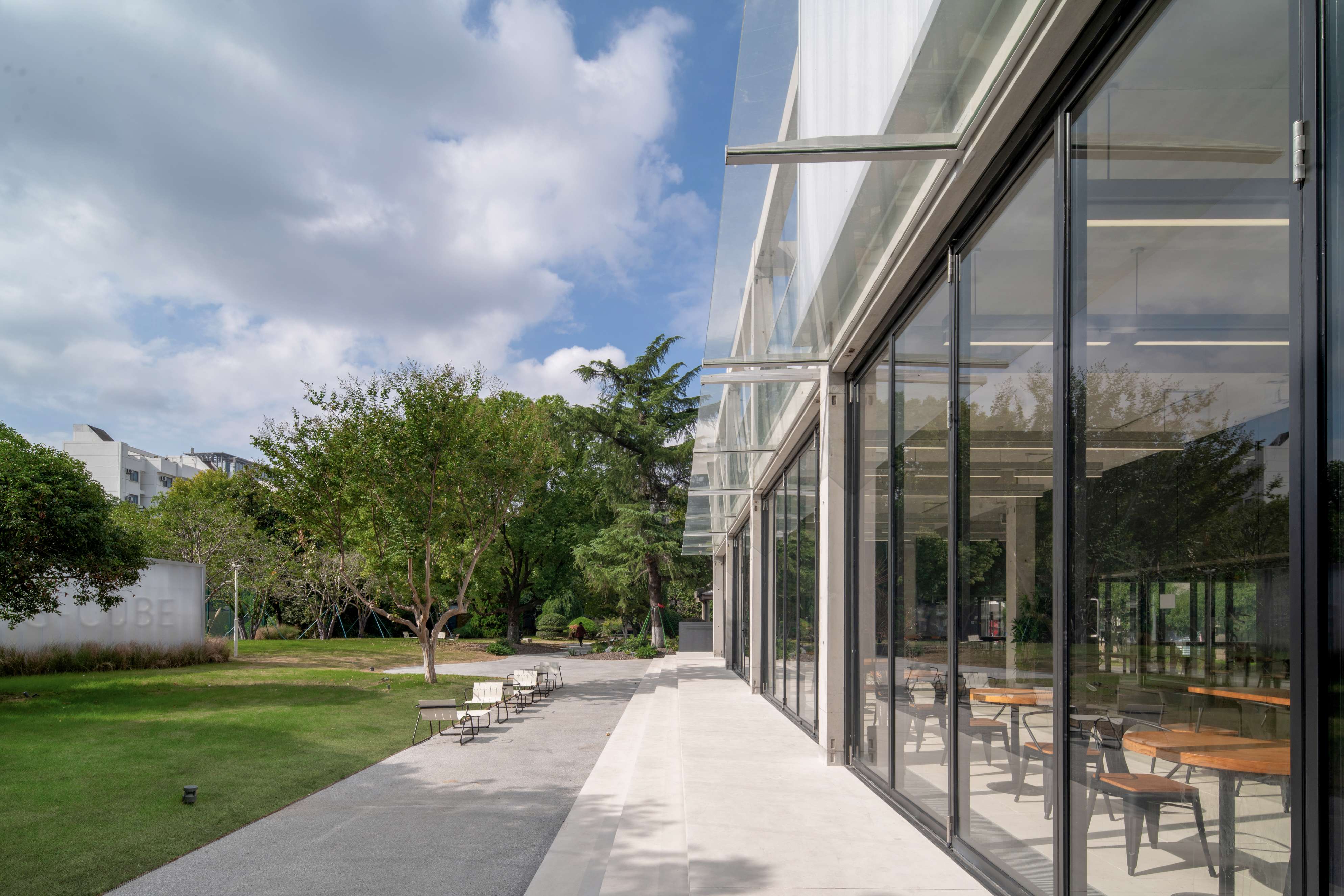 1764902939697238KENF.jpg GC_09701.jpg