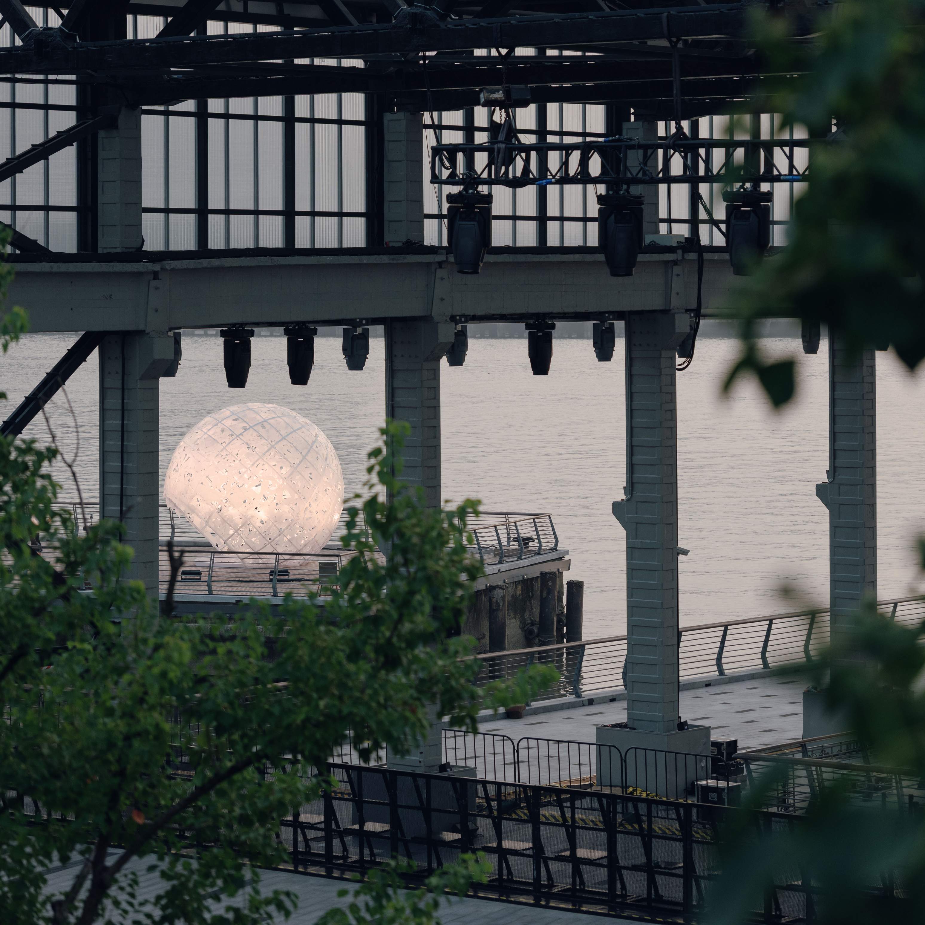 1764904485314493yWuY.jpg 12-不同角度下的月相©叶建源.jpg