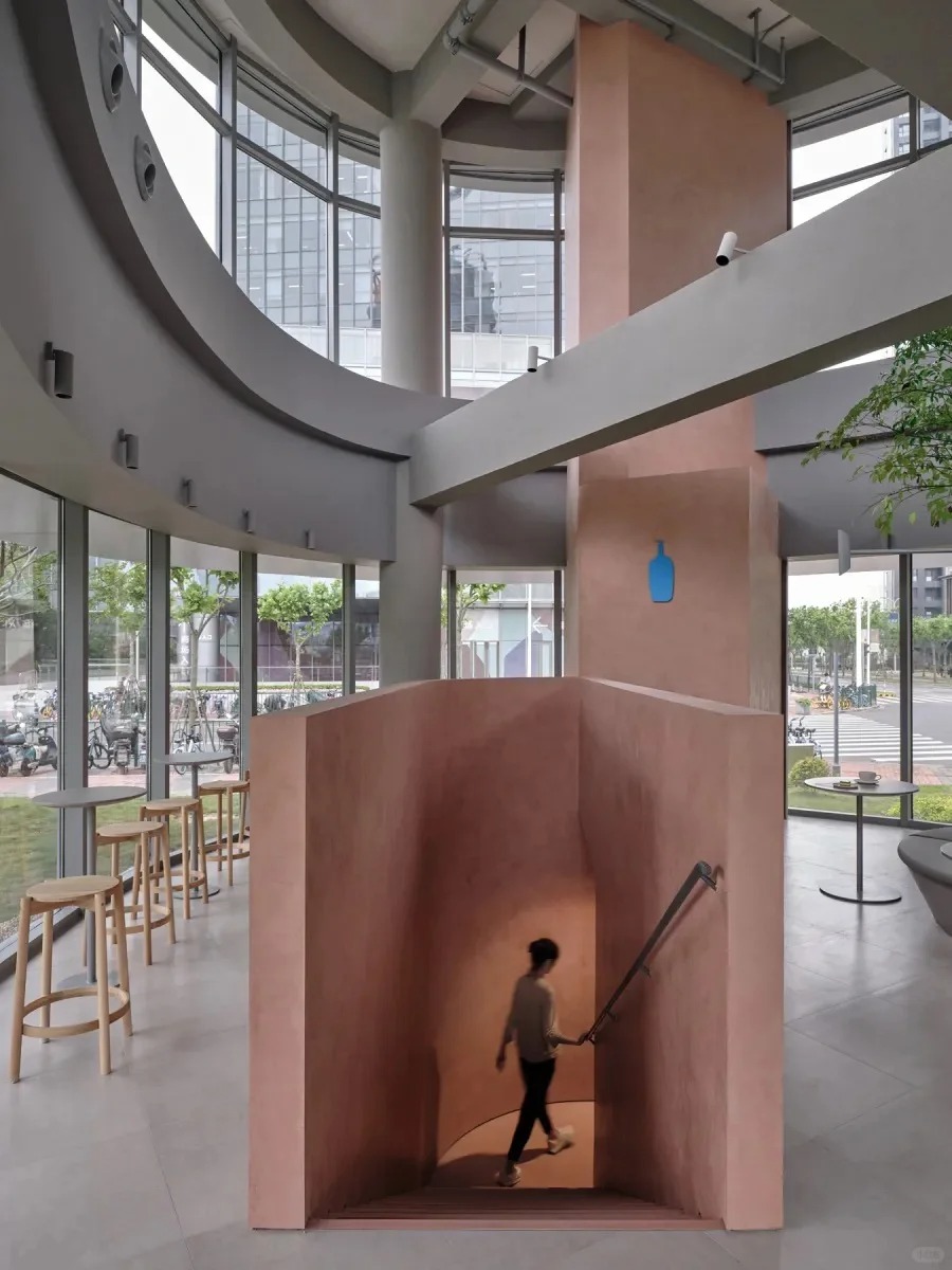 前滩店｜园中之园，拥抱自然光景_2_BlueBottleCoffee蓝瓶咖啡_来自小红书网页版.jpg