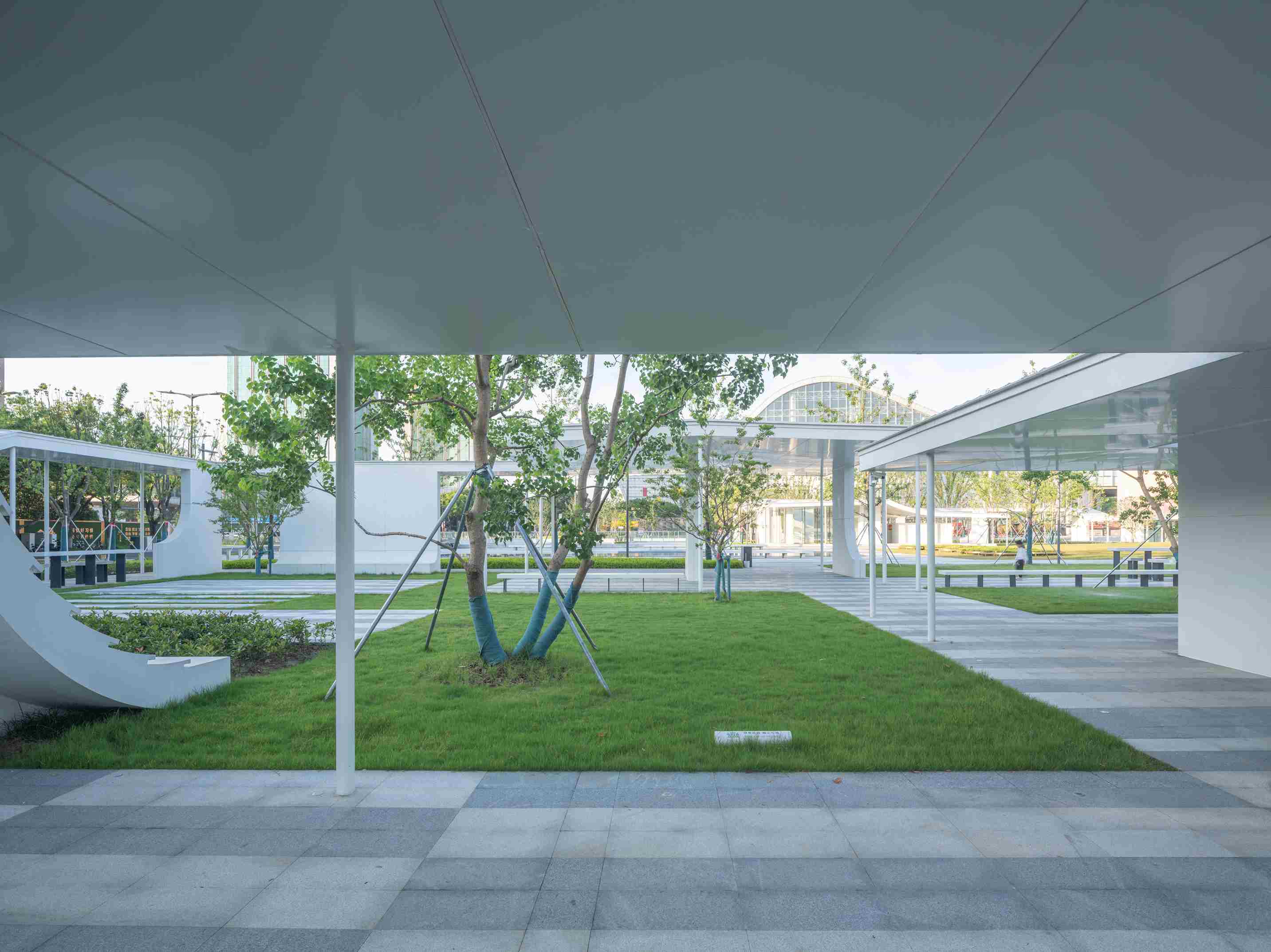 14 遮蔽的空间 The sheltered space ©田方方 Fangfang Tian_6.jpg