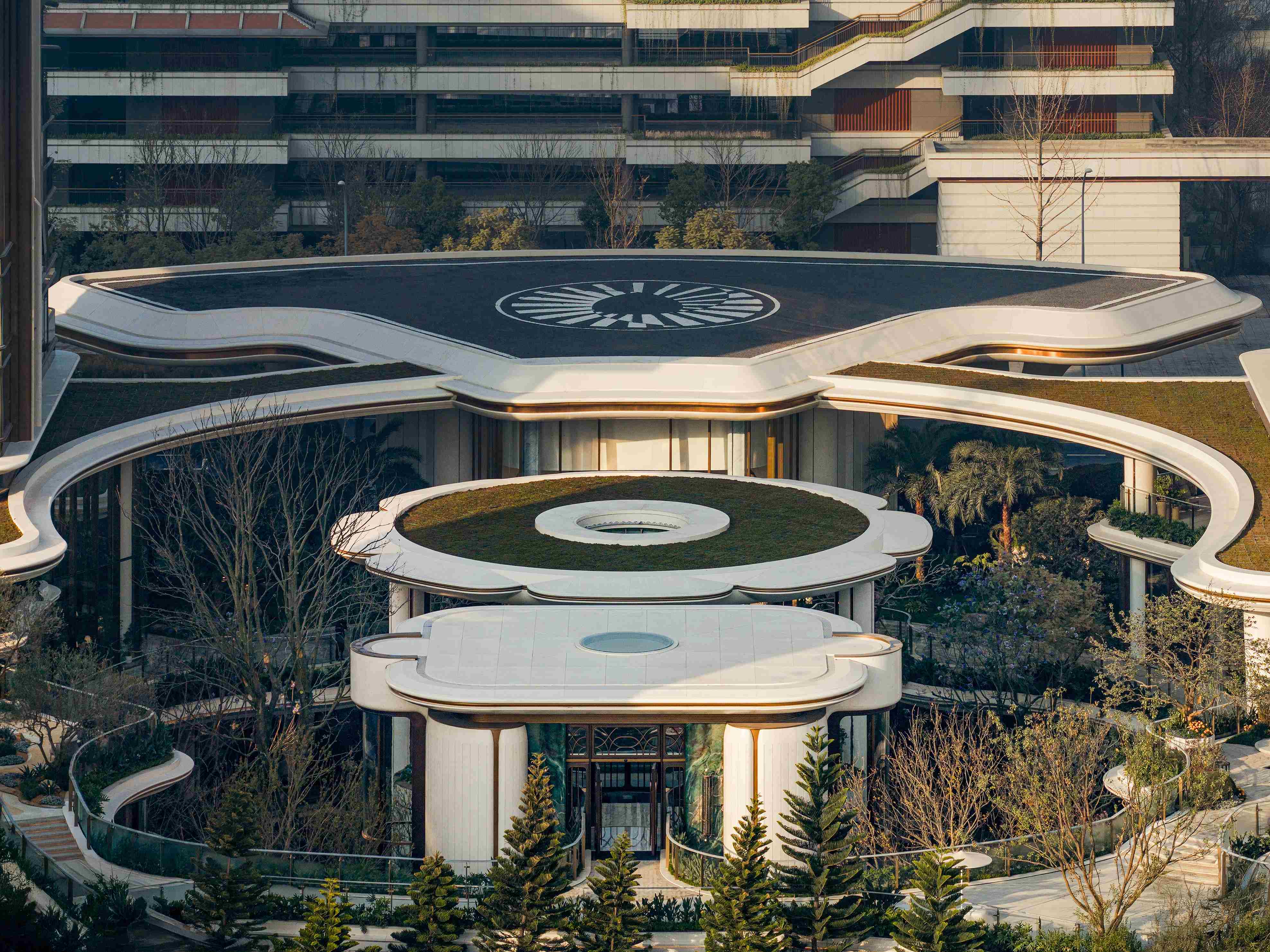 超级底盘的整体鸟瞰实景 ©王宁_4.jpg