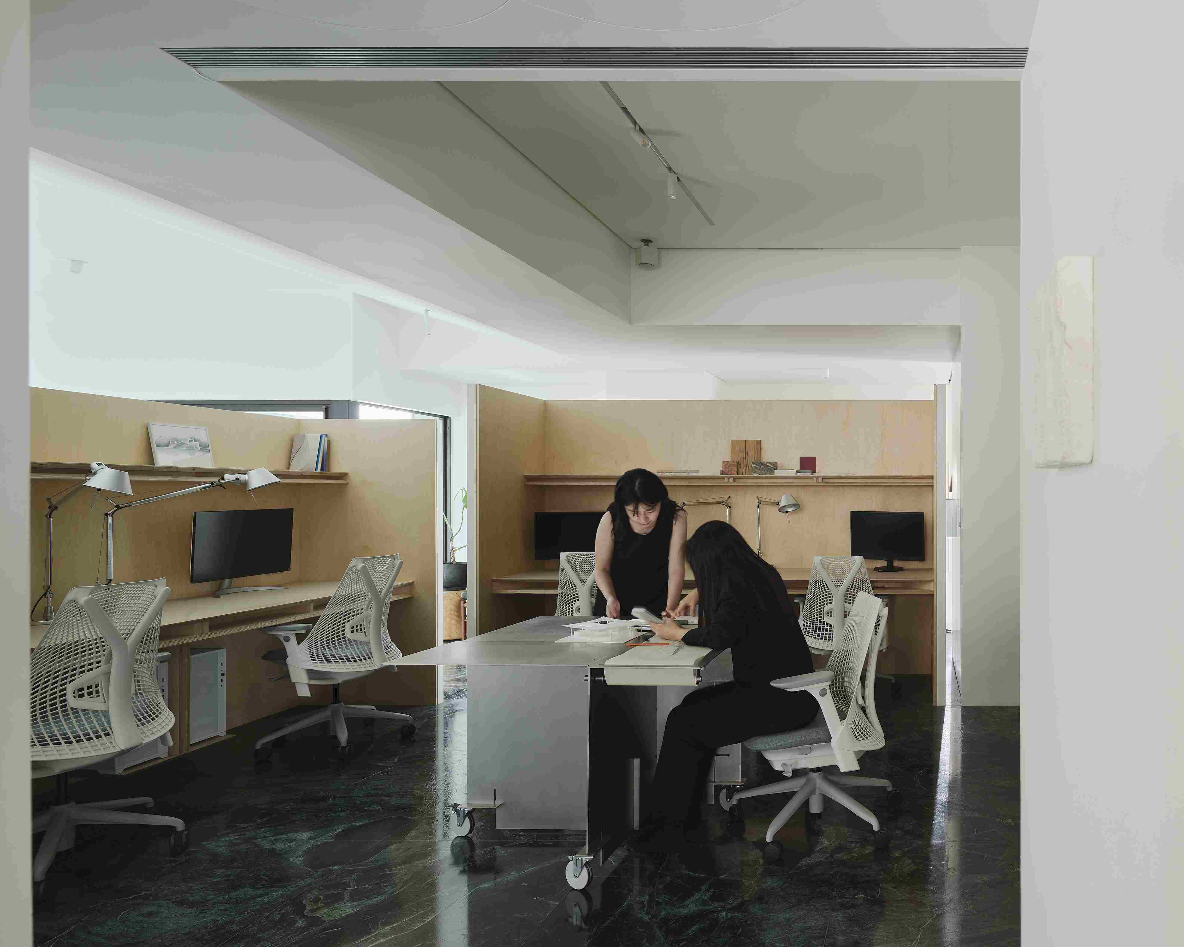 17732195861663843y0v.jpg 99_7_11zon.jpg