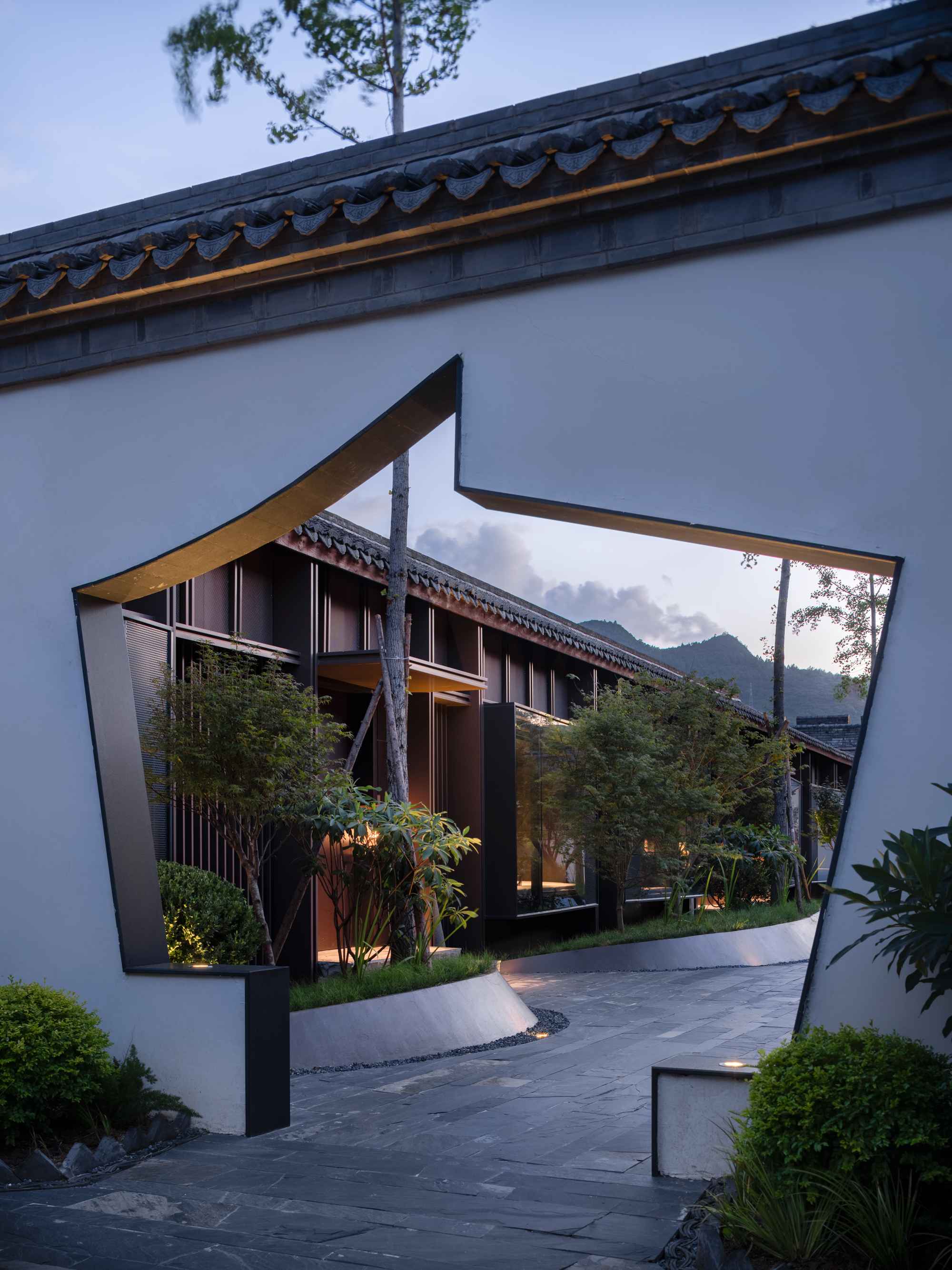 1773903054705844NW7e.jpg 26_ “印”洞门 Print Moon Gate ©山间影像 Shan-Jian images_3.jpg